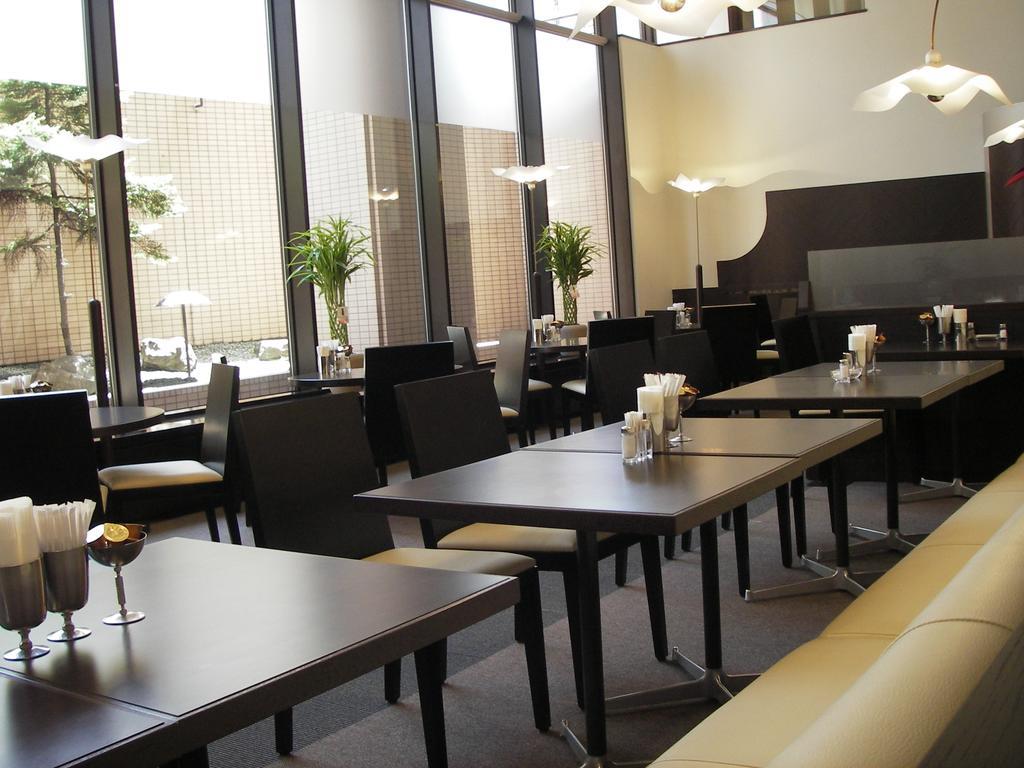 Hotel Sunroute New Sapporo Extérieur photo